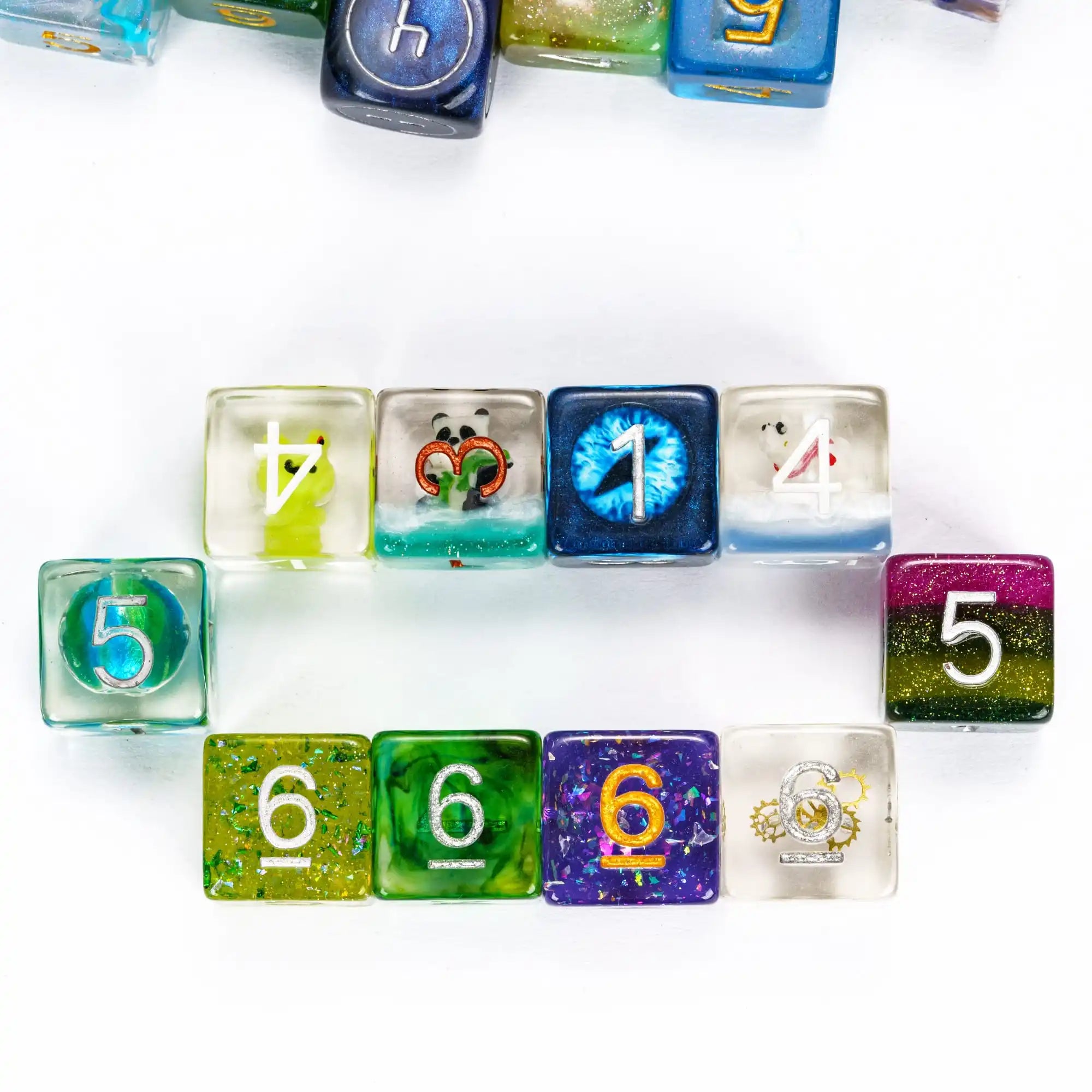 7Pcs Polyhedral Dice Set Random Color